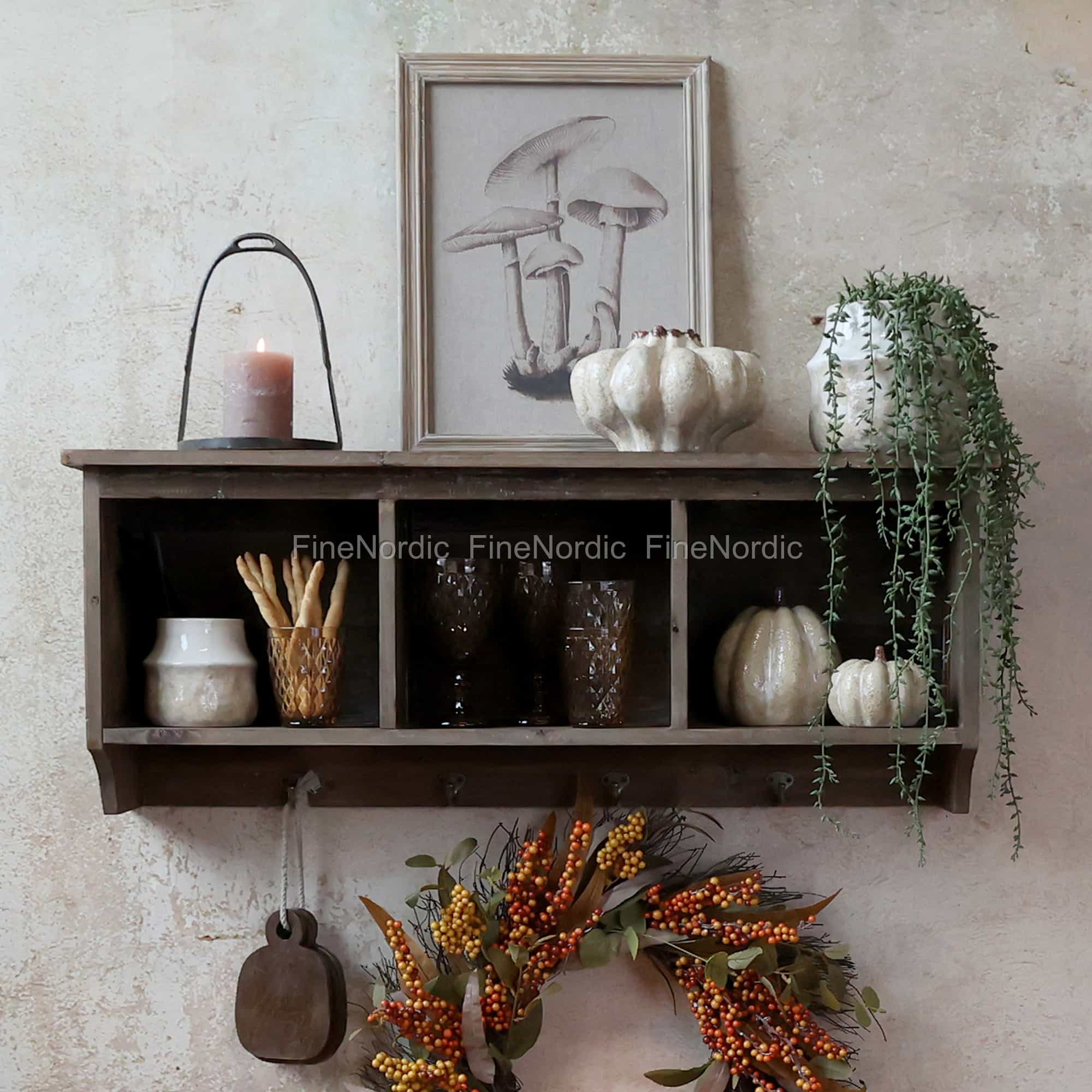 Chic Antique Shelf with 3 Compartments and 4 Hooks
